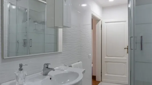 Rooms in Florence - photo 9
