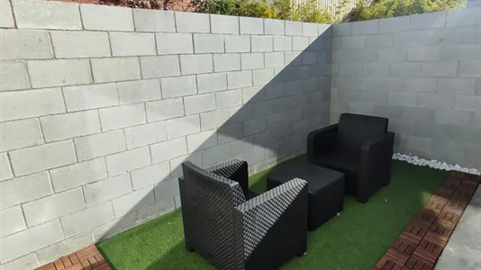 Rooms in El Prat de Llobregat - photo 7