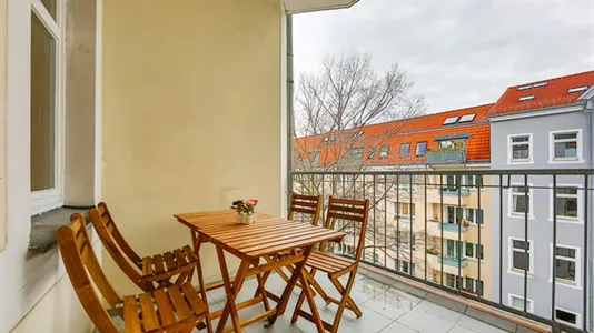 Rooms in Berlin Mitte - photo 10