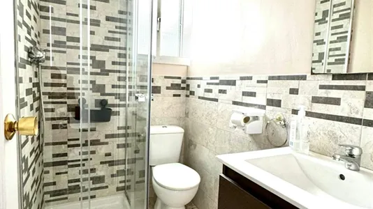 Rooms in Málaga - photo 9