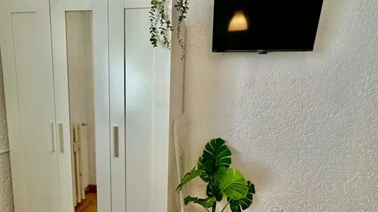 Rooms in Zaragoza - photo 2