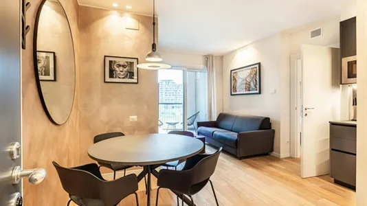 Apartments in Milano Zona 8 - Fiera, Gallaratese, Quarto Oggiaro - photo 3