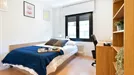 Room for rent, Madrid Chamberí, Madrid, &lt;span class=&quot;blurred street&quot; onclick=&quot;ProcessAdRequest(14432967)&quot;&gt;&lt;span class=&quot;hint&quot;&gt;See streetname&lt;/span&gt;[xxxxxxxxxxxxx]&lt;/span&gt;