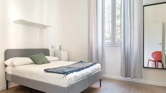 Rooms in Milano Zona 6 - Barona, Lorenteggio - photo 1