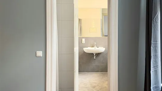 Apartments in Location is not specified - photo 8