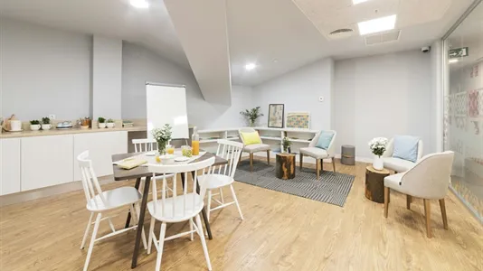 Rooms in Alcalá de Henares - photo 3