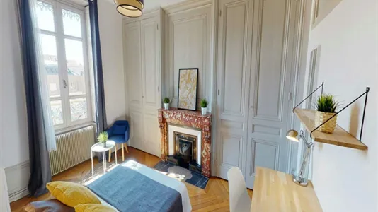 Rooms in Lyon - photo 5