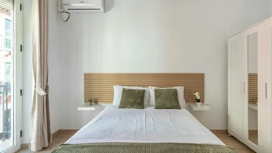 Rooms in Granada - photo 5