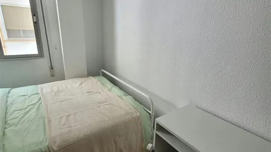 Rooms in AlaquĆ s - photo 10