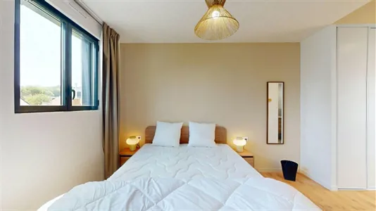 Rooms in Nanterre - photo 2