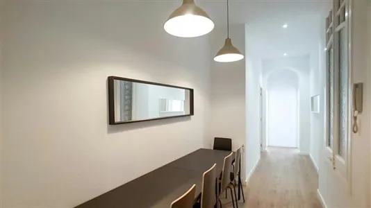 Rooms in Barcelona Eixample - photo 7