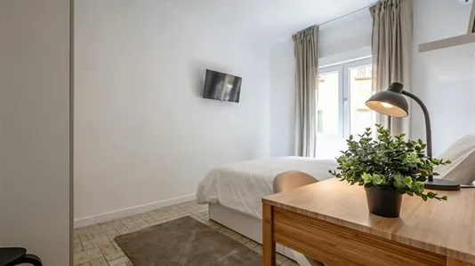 Rooms in Valencia Camins al Grau - photo 3
