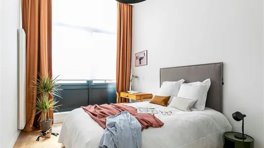 Rooms in Paris 15ème arrondissement - photo 7