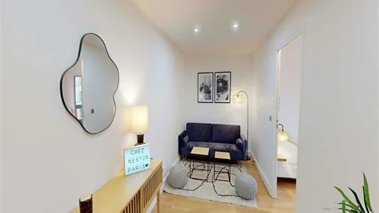 Rooms in Paris 15ème arrondissement - photo 9