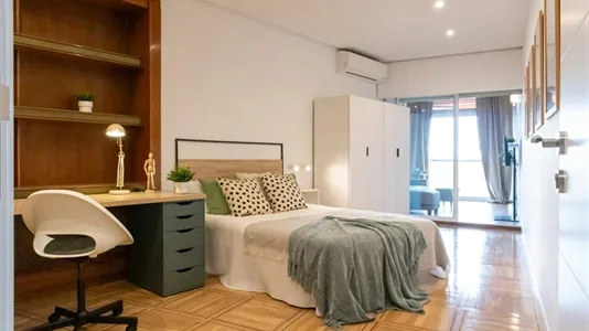 Rooms in Madrid Chamberí - photo 8