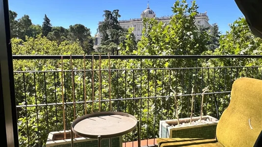 Rooms in Madrid Moncloa-Aravaca - photo 5