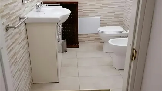 Rooms in Sassari - photo 9