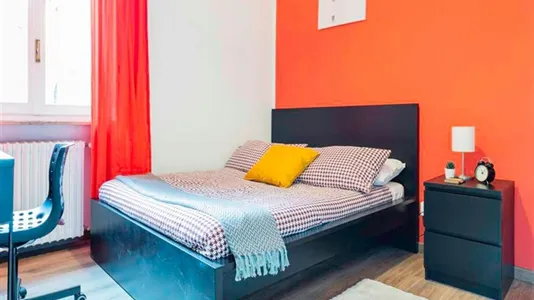 Rooms in Milano Zona 2 - Stazione Centrale, Gorla, Turro, Greco, Crescenzago - photo 1
