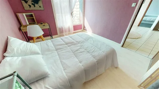Rooms in Lyon - photo 1