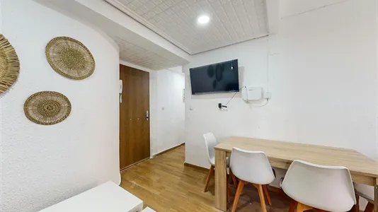 Rooms in Valencia Camins al Grau - photo 4