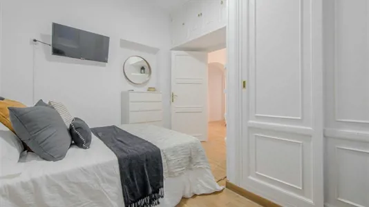 Rooms in Madrid Salamanca - photo 3