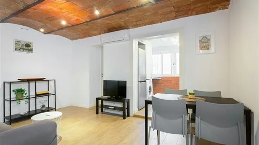 Apartments in Barcelona Eixample - photo 4