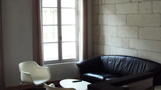 Apartments in Avignon - photo 1