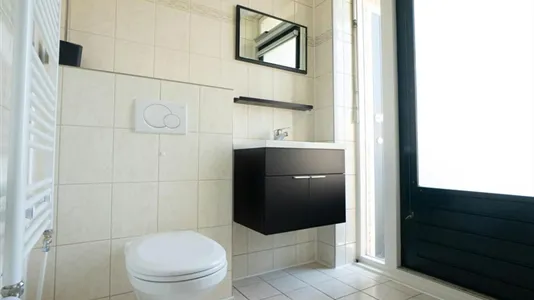 Rooms in The Hague Escamp - photo 4