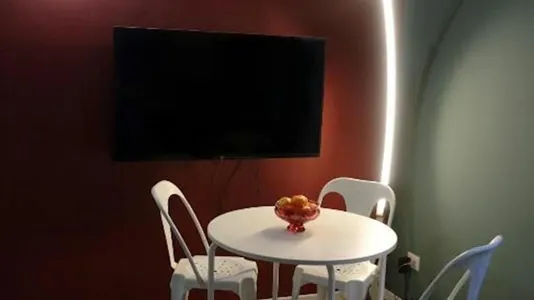 Apartments in Milano Zona 8 - Fiera, Gallaratese, Quarto Oggiaro - photo 6