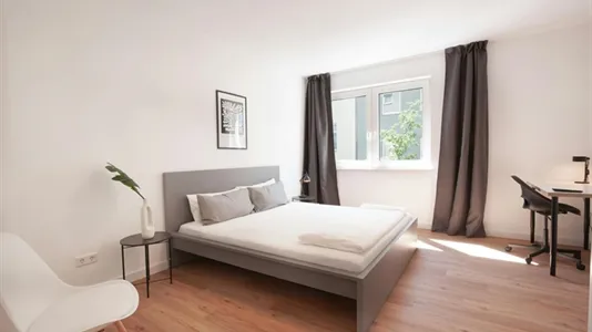 Apartments in Dusseldorf - photo 10