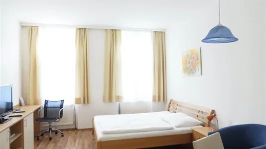 Apartments in Vienna Favoriten - photo 4