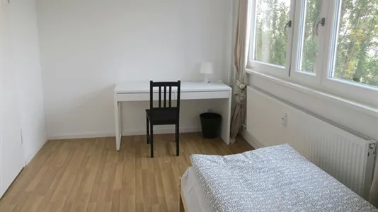 Rooms in Berlin Friedrichshain-Kreuzberg - photo 2