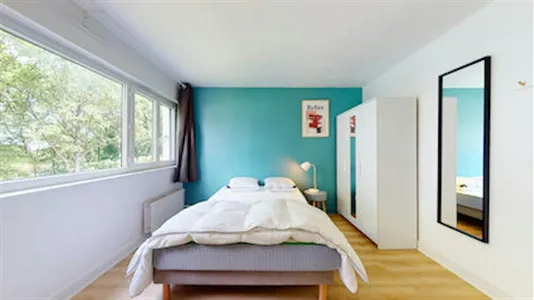 Rooms in Torcy - photo 2