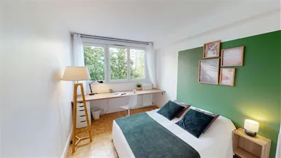 Room for rent in Nanterre, Île-de-France