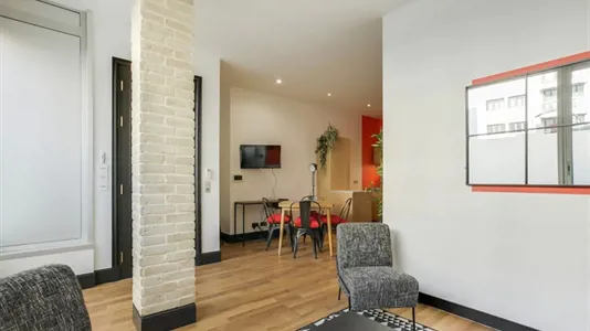 Apartments in Boulogne-Billancourt - photo 2