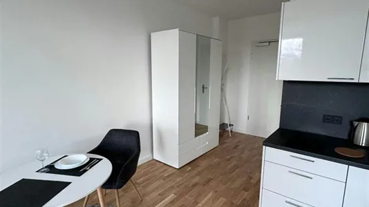 Apartments in Berlin Steglitz-Zehlendorf - photo 3