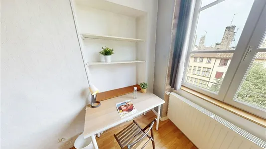 Rooms in Lyon - photo 2