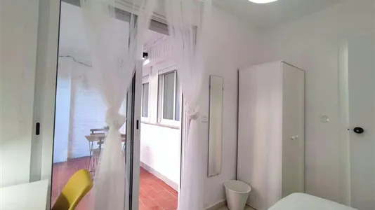 Rooms in Granada - photo 3