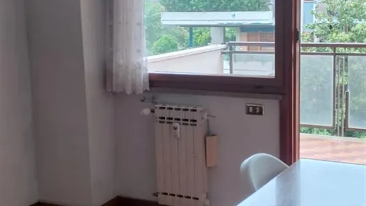 Rooms in Roma Municipio IX – EUR - photo 3