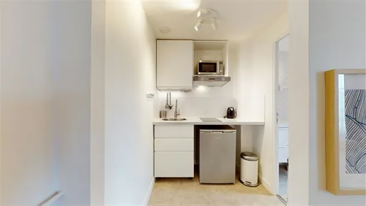 Rooms in Fontainebleau - photo 5