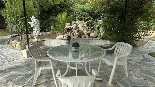 Houses in Villaviciosa de Odón - photo 8