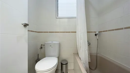 Rooms in Barcelona Eixample - photo 10