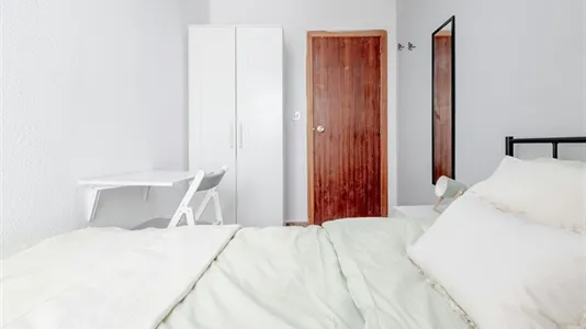 Rooms in AlaquĆ s - photo 5