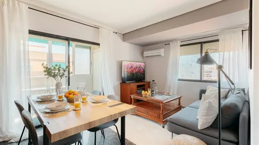 Rooms in Mislata - photo 4