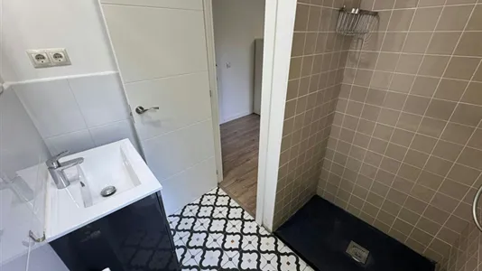 Rooms in Cerdanyola del Vallès - photo 3