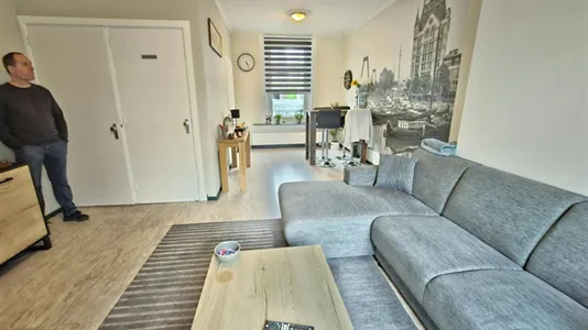 Houses in Rotterdam IJsselmonde - photo 3