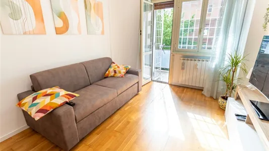 Apartments in Roma Municipio VIII – Appia Antica - photo 2