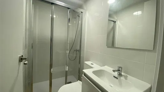 Rooms in Adaro - photo 8