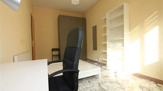 Rooms in Milano Zona 2 - Stazione Centrale, Gorla, Turro, Greco, Crescenzago - photo 3
