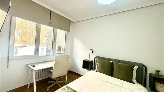 Rooms in Madrid Chamberí - photo 5